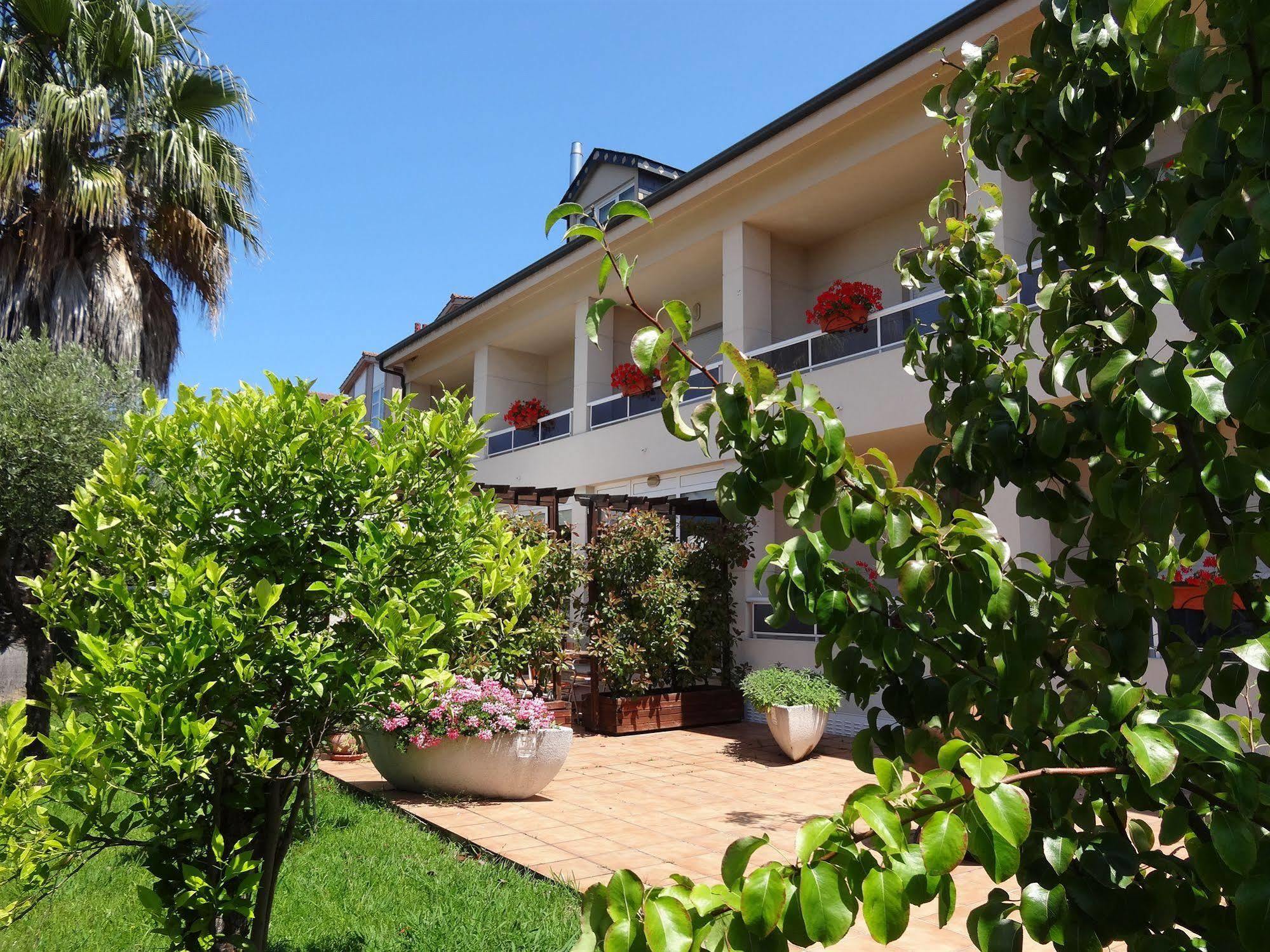 Hotel El Pescador Perillo Exterior photo